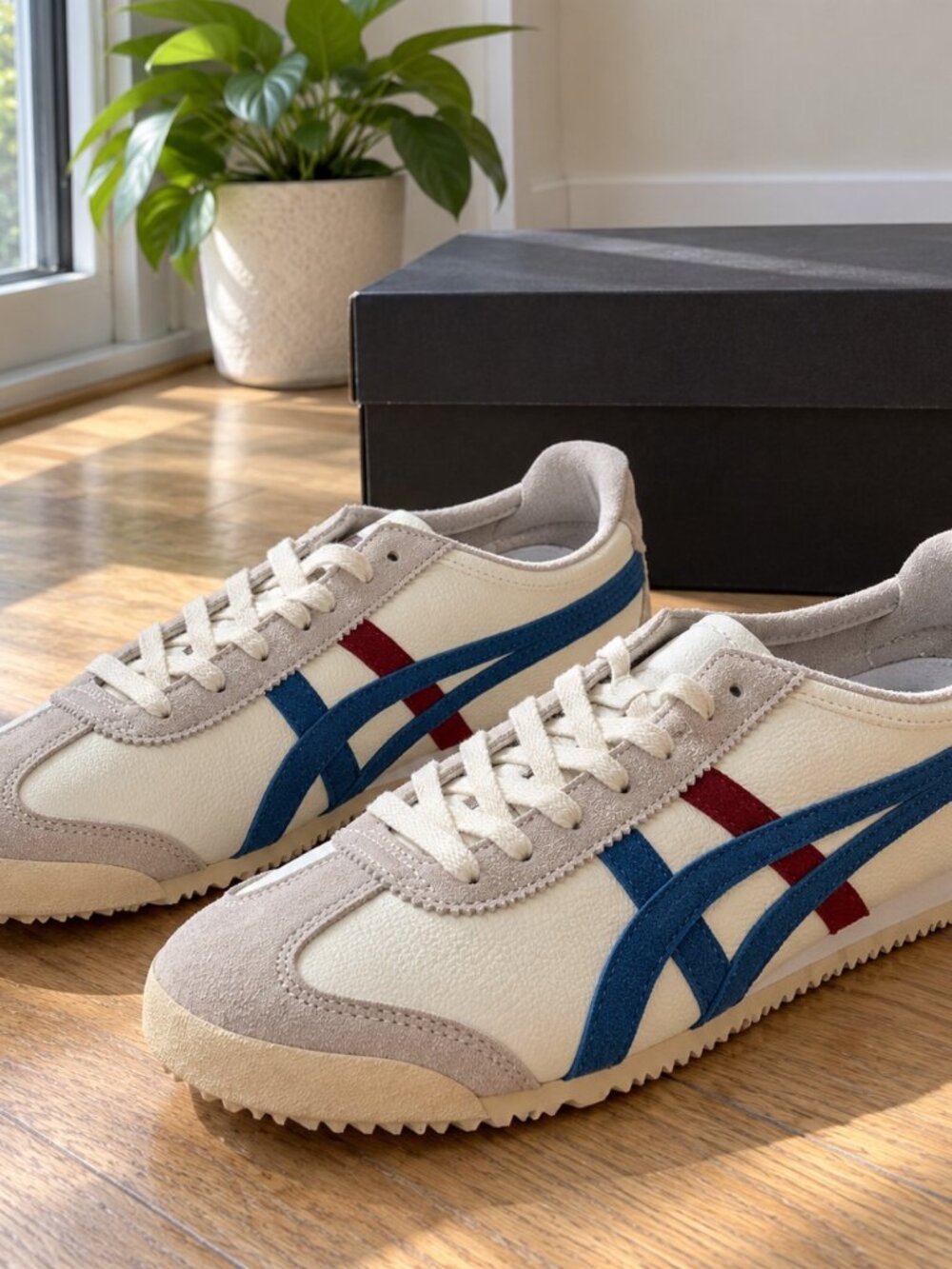 Onitsuka Tiger Mexico 66 Cream Blue Red Sneakers New in Box
